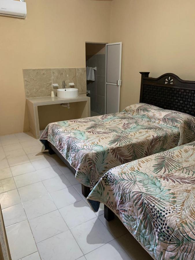 Casa De Los Abuelos Salina Cruz Bagian luar foto